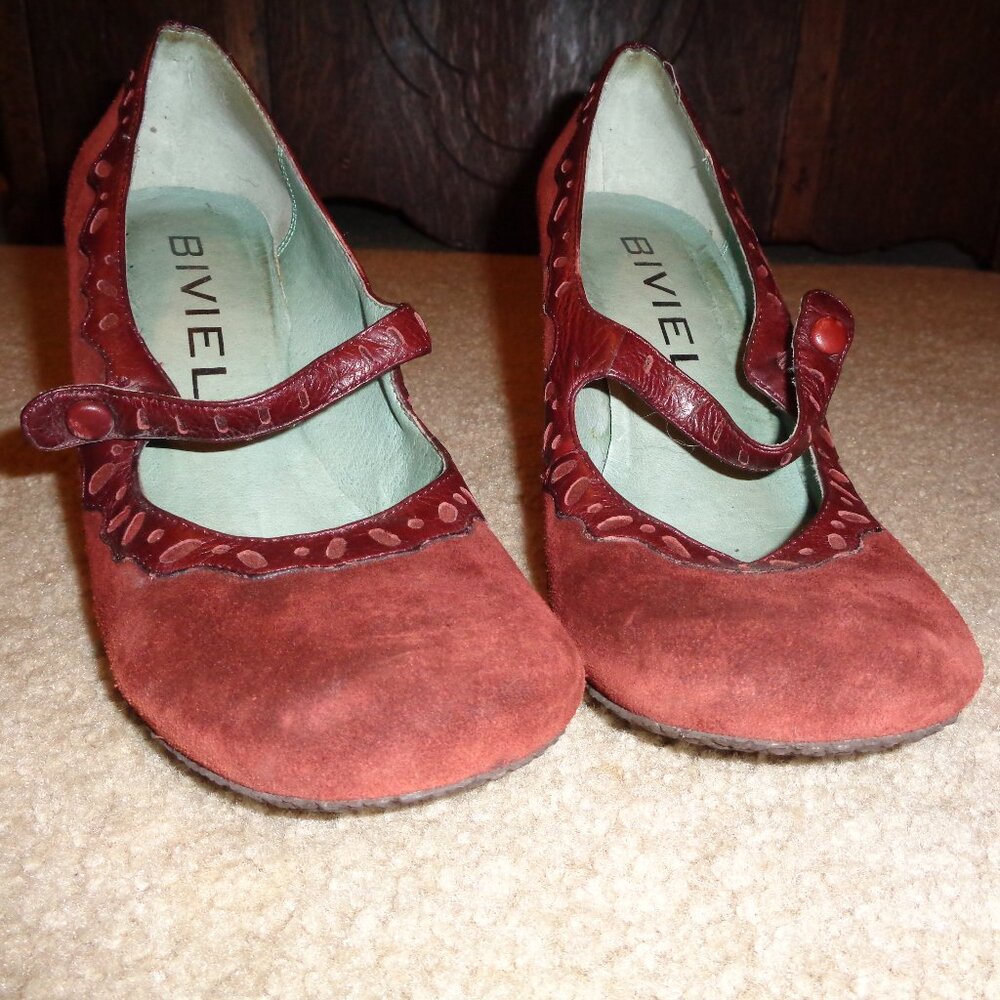 Beviel Anthropologie Mary Jane's Retro Heels Leather Size 8 1/2